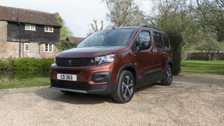 PEUGEOT E-RIFTER ELECTRIC ESTATE 100kW Allure Premium 50kWh [7 Seat] 5dr At[11kWCh]